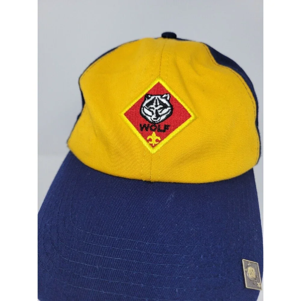 Wolf Cub Scout Hat Youth Boys Adjustable Sm/M Yellow Navy Baseball Cap w/ Pin